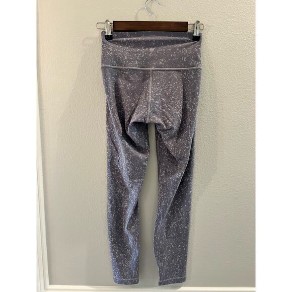 LULULEMON Wunder Under High Rise Crop 25" Tights Asphalt Grey Size 4 - Picture 2 of 5